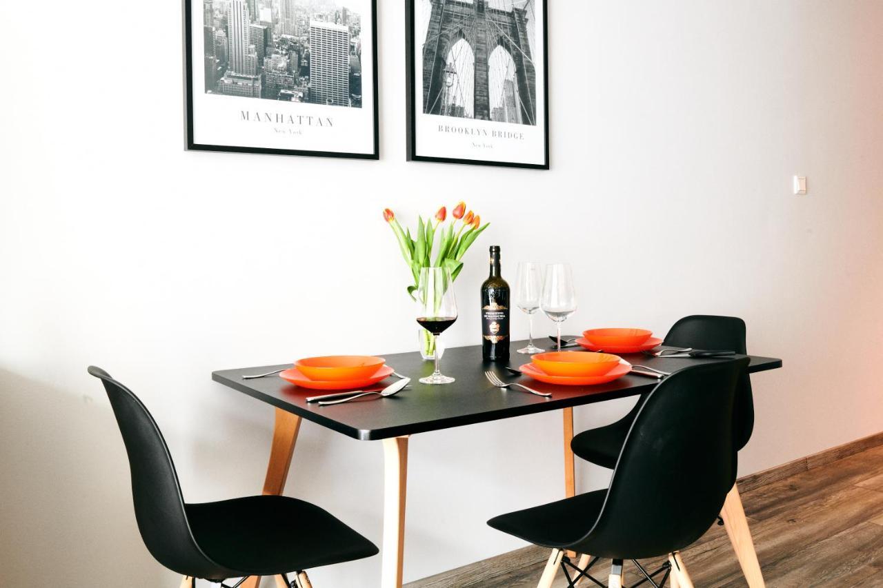 Easy Rent Apartments - Crystal Lublin Eksteriør billede